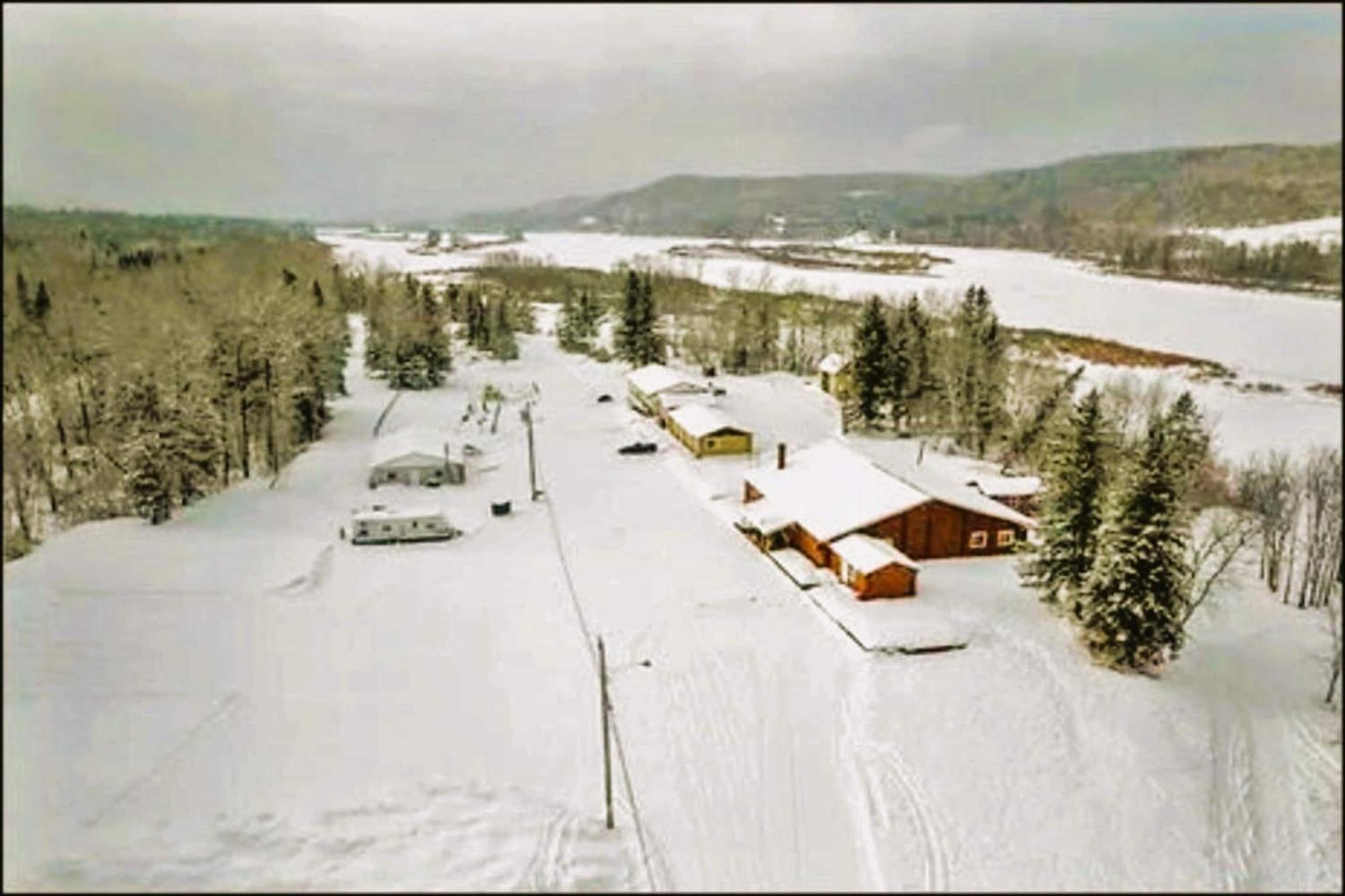Love Hotels St John River By Oyo At Fort Kent Me Saint John Plantation Luaran gambar