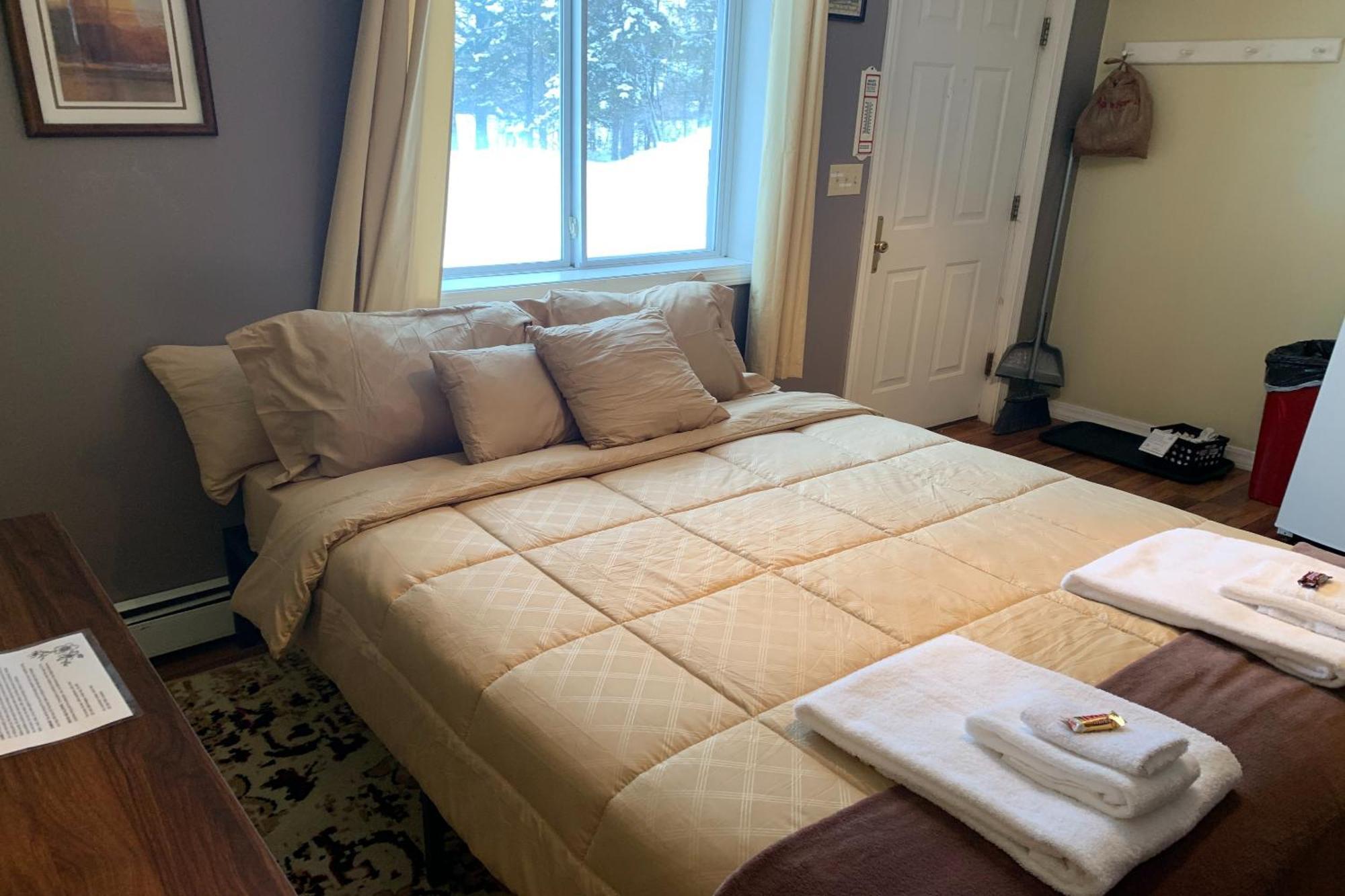 Love Hotels St John River By Oyo At Fort Kent Me Saint John Plantation Luaran gambar