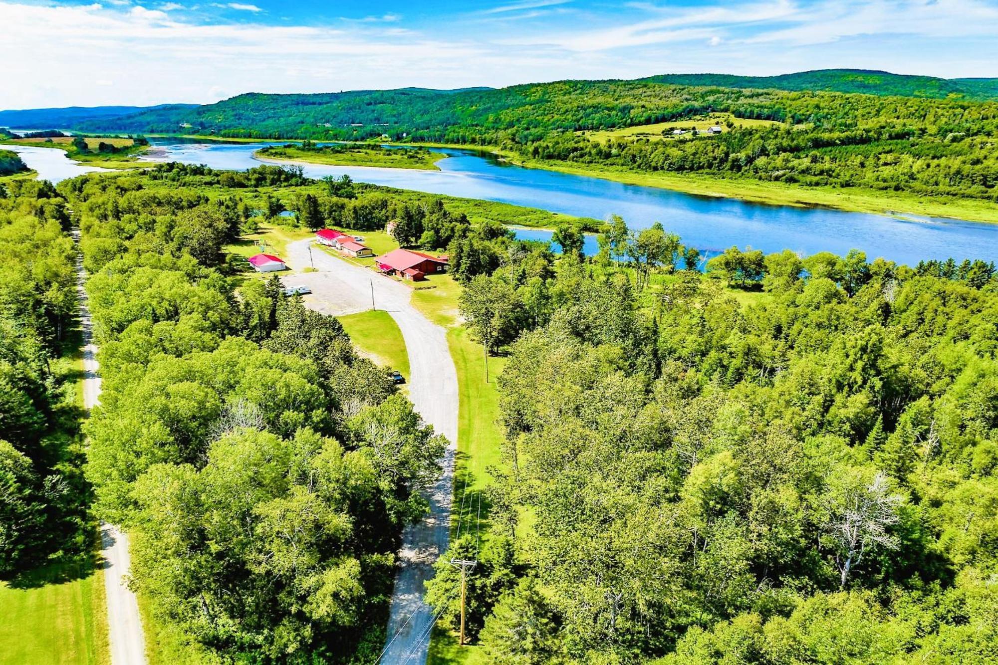 Love Hotels St John River By Oyo At Fort Kent Me Saint John Plantation Luaran gambar